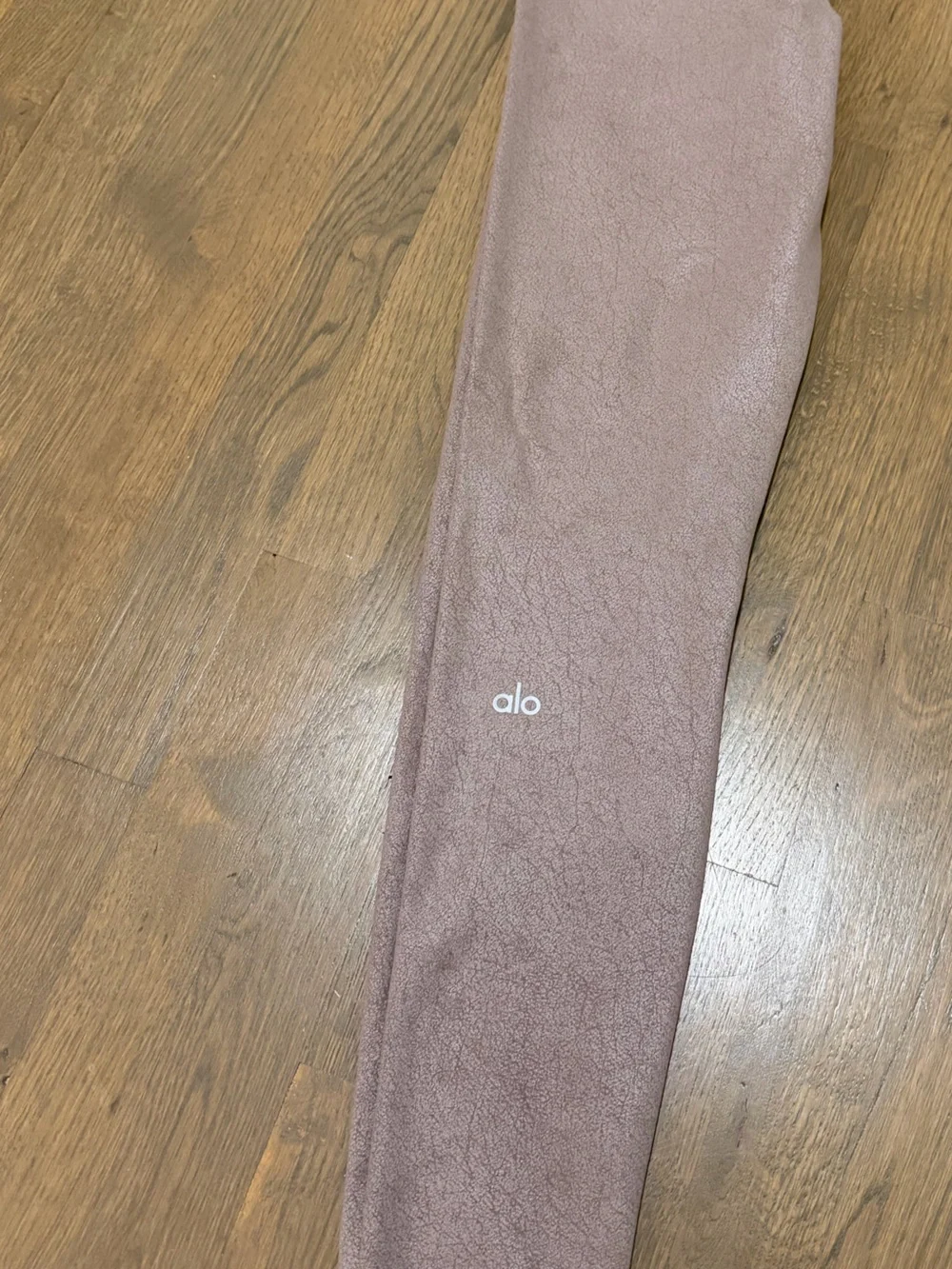 ALO FAUX LEATHER AIRBRUSH HIGH-WAIST LEGGING × 1